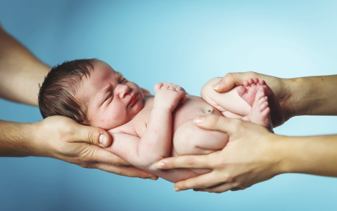 Separating a new-born baby from its mother exposes it to serious psychological risks