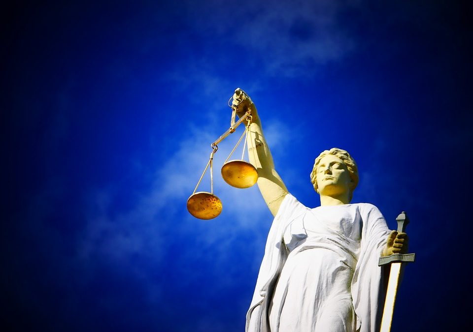 Objection de conscience: le tribunal suédois condamne une sage-femme