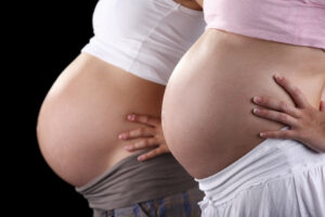 L’Espagne s’oppose au retour de familles espagnoles ayant eu recours à la GPA en Ukraine