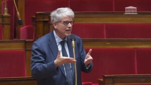 « Prenez vos responsabilités ! » : le consensus sur les soins palliatifs préservé dans la douleur