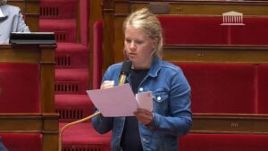 Les députés examinent les critères d’accès à l’« aide à mourir » : « ce qui m’inquiète, c’est que depuis le début de nos débats vous n’avez aucune incertitude »