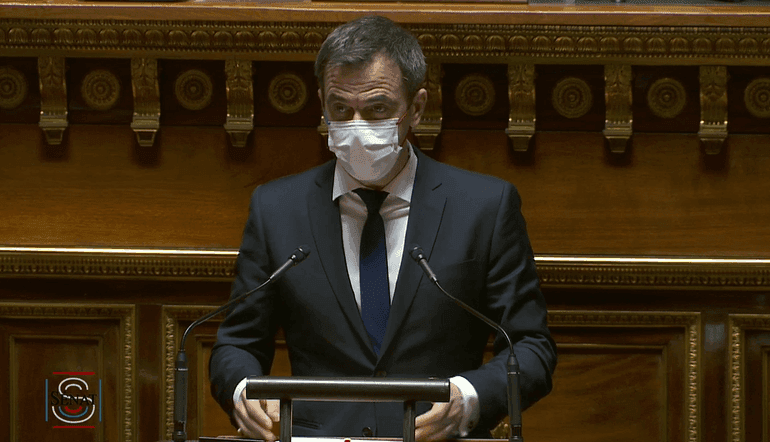 Le Sénat rejette l’euthanasie, le gouvernement fait des annonces