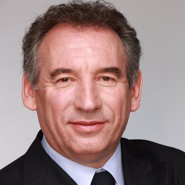 François Bayrou réagit à la vidéo de Vincent Lambert : « Ce qu’on voit, c’est un vivant »