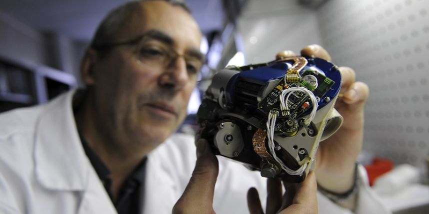 Cœur artificiel : le 2e patient mène une "vie normale"
