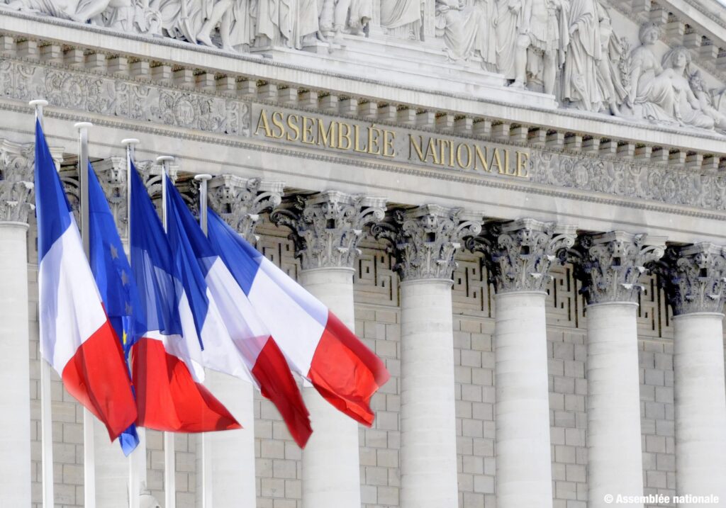 56 députés demandent une mission d’information parlementaire pour « préparer » la loi sur la bioéthique