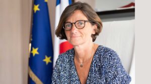 Fin de vie : Agnès Firmin le Bodo esquisse le futur projet de loi