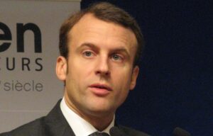 Dans son discours aux Bernardins, Emmanuel Macron évoque les questions bioéthiques
