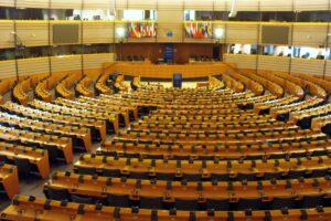 « Mariage pour tous » : le Parlement européen réclame une reconnaissance dans toute l’UE