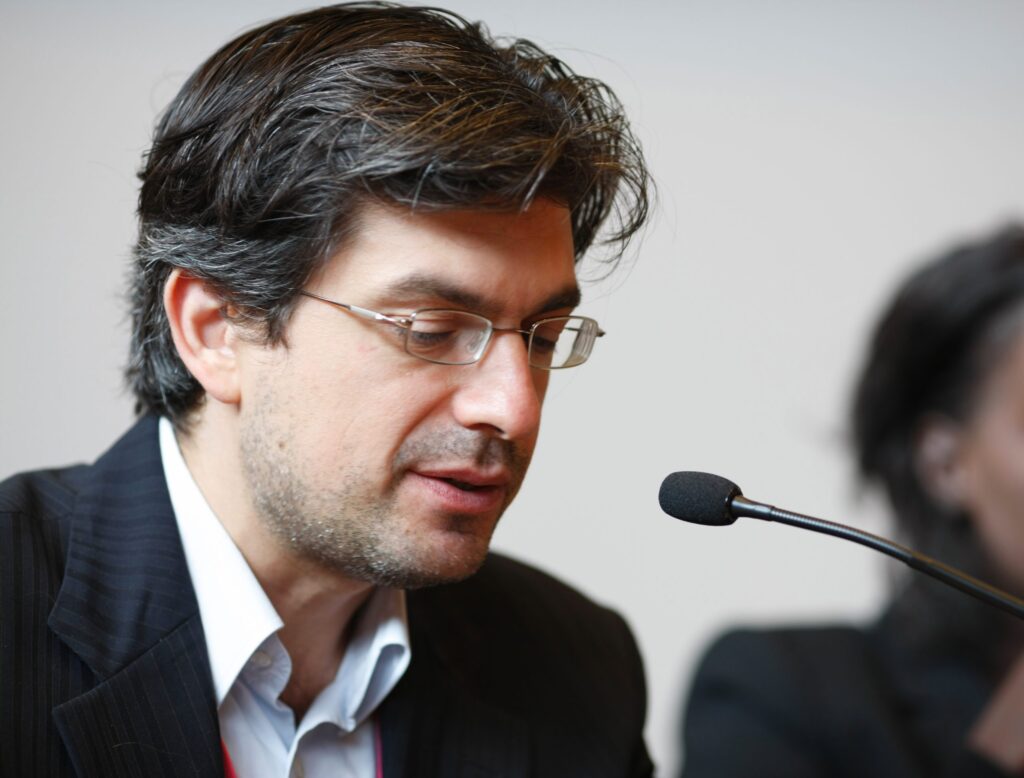 [TRIBUNE] Fabrice Hadjadj au CSA : "Avis aux bisomiques"