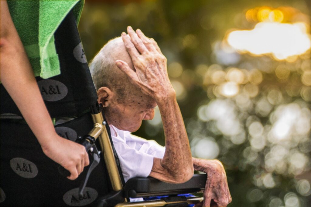 Euthanasie : vers une « pression implicite sur les malades »