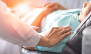 Un premier « Professeur des Universités en médecine palliative »