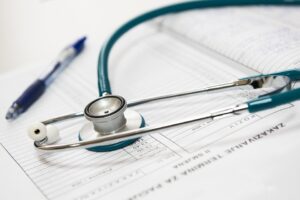 Le projet de loi pour une école de confiance systématise le remboursement de la contraception prescrite par les médecins scolaires