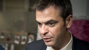 Le ministre de la santé soutient la proposition de loi Gaillot