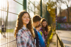 Les établissements scolaires américains ne pourront plus cacher la transition de genre d’un enfant à ses parents