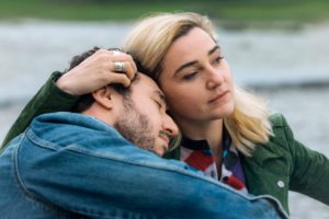 « Ce qui nous mène à toi » : un couple face à l’infertilité, et à l’épreuve de la PMA