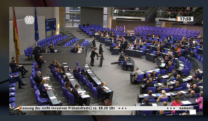 Trisomie 21 : quand la France envisage le diagnostic préimplantatoire, l’Allemagne s’interroge sur le dépistage prénatal